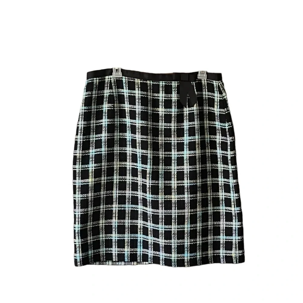 Vintage Requirements Plaid lined skirt
